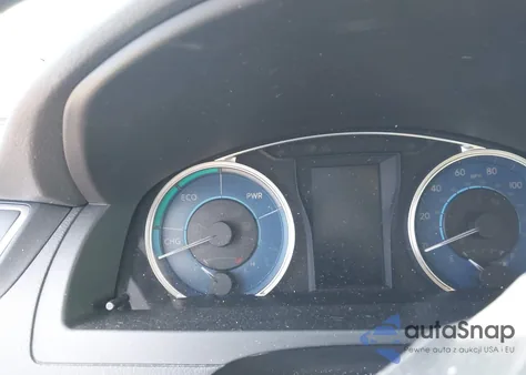 2015 Toyota Camry Hybrid Xle z USA, uszkodzony, nr VIN 4T1BD1FK6FU168198